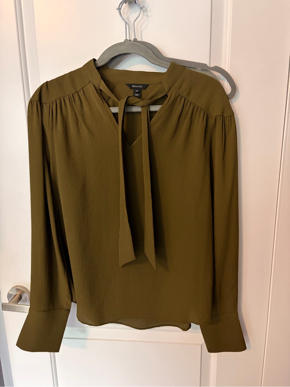 RW&CO. Olive Tie-Neck Blouse
